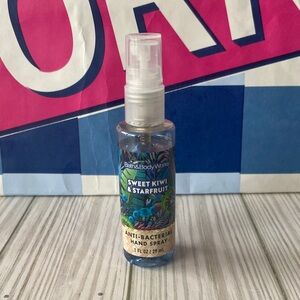2/$10 Sweet Kiwi & Starfruit Anti Bac Hand